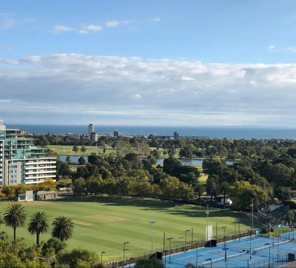 The Fawkner Apartment Bay-View Pool/Gym Free Parking Мельбурн Экстерьер фото